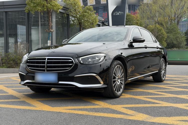 Used Mercedes-Benz E-Class 2023 Facelift E 260 L