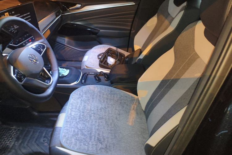 Used Volkswagen ID.4 CROZZ 2022 Standard Range PURE Edition
