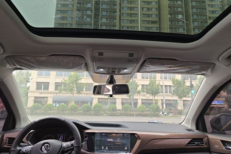 Used Volkswagen Tharu 2020 280TSI Two-Wheel Drive Luxury Edition China VI Standard
