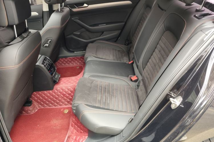 Used Volkswagen Magotan 2021 330TSI DSG 30th Anniversary Edition