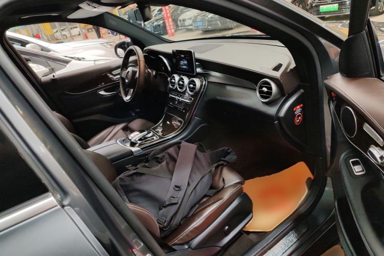 Used Mercedes-Benz GLC 2018 GLC 260 4MATIC Dynamic Edition