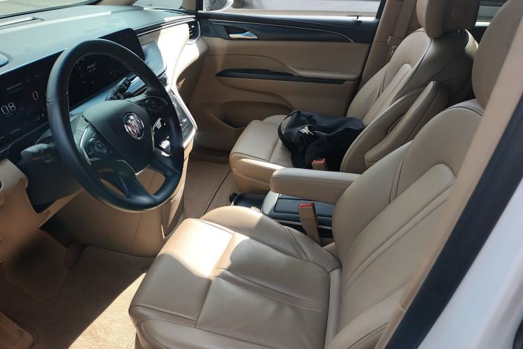 Used Buick GL8 2020 ES Land Cruiser 653T Luxury Edition
