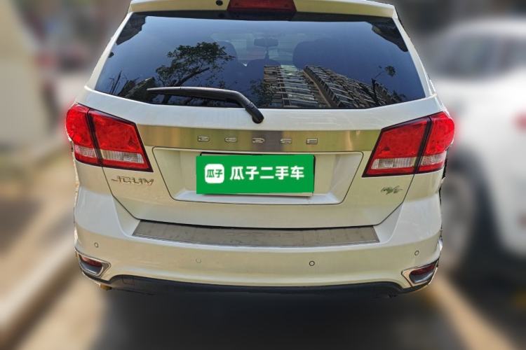 Used Dodge Journey 2013 2.4L Two-Wheel Drive Luxury Version