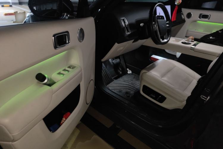 Used Li Auto L8 2024 Ultra Model