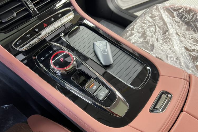 Used Skyworth HT-i 2022 1.5L PHEV 115KM Zhiyuan Edition