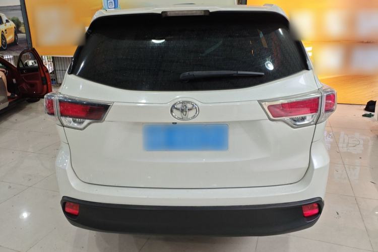 Used Toyota Highlander 2015 2.0T Four-Wheel Drive Luxury Edition 7-Seater Rear