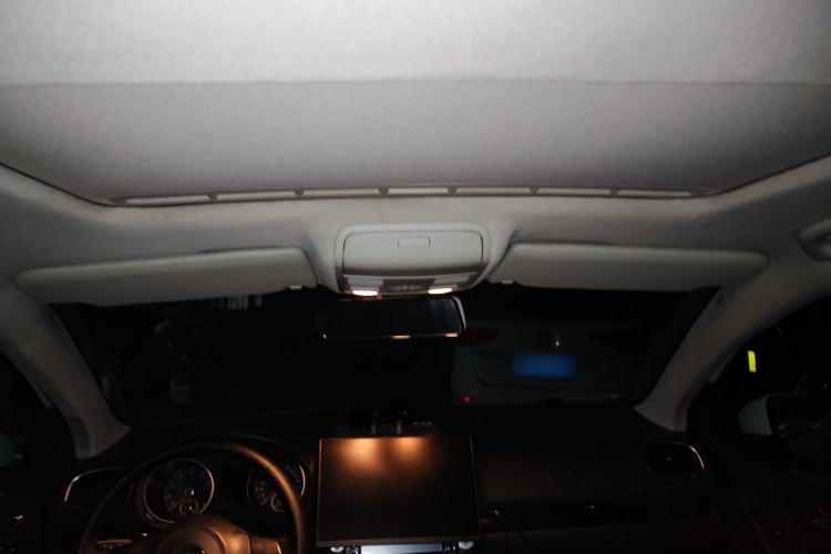 Used Volkswagen Golf 2012 1.6L Automatic Comfort Model
