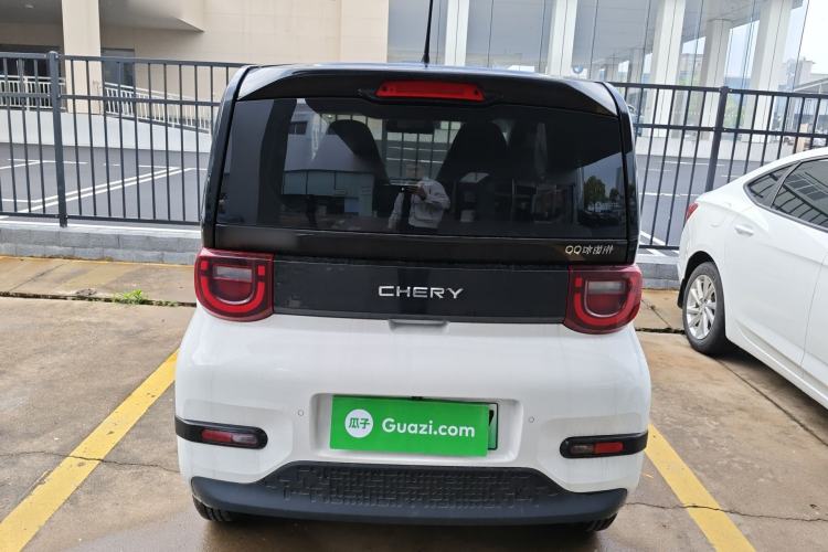Used Chery QQ Ice Cream 2025 Model 205km Sundae Edition Rear