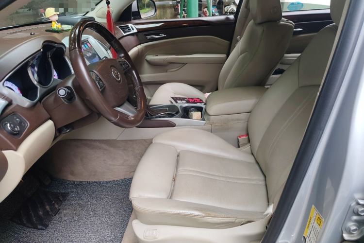 Used Cadillac SRX 2011 3.0L Flagship Edition