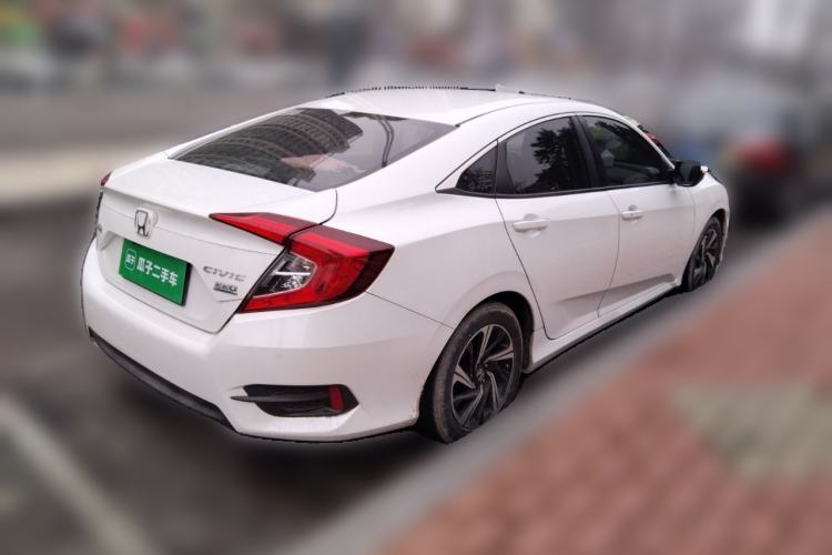 Used Honda Civic 2016 220TURBO Manual Luxury Edition
