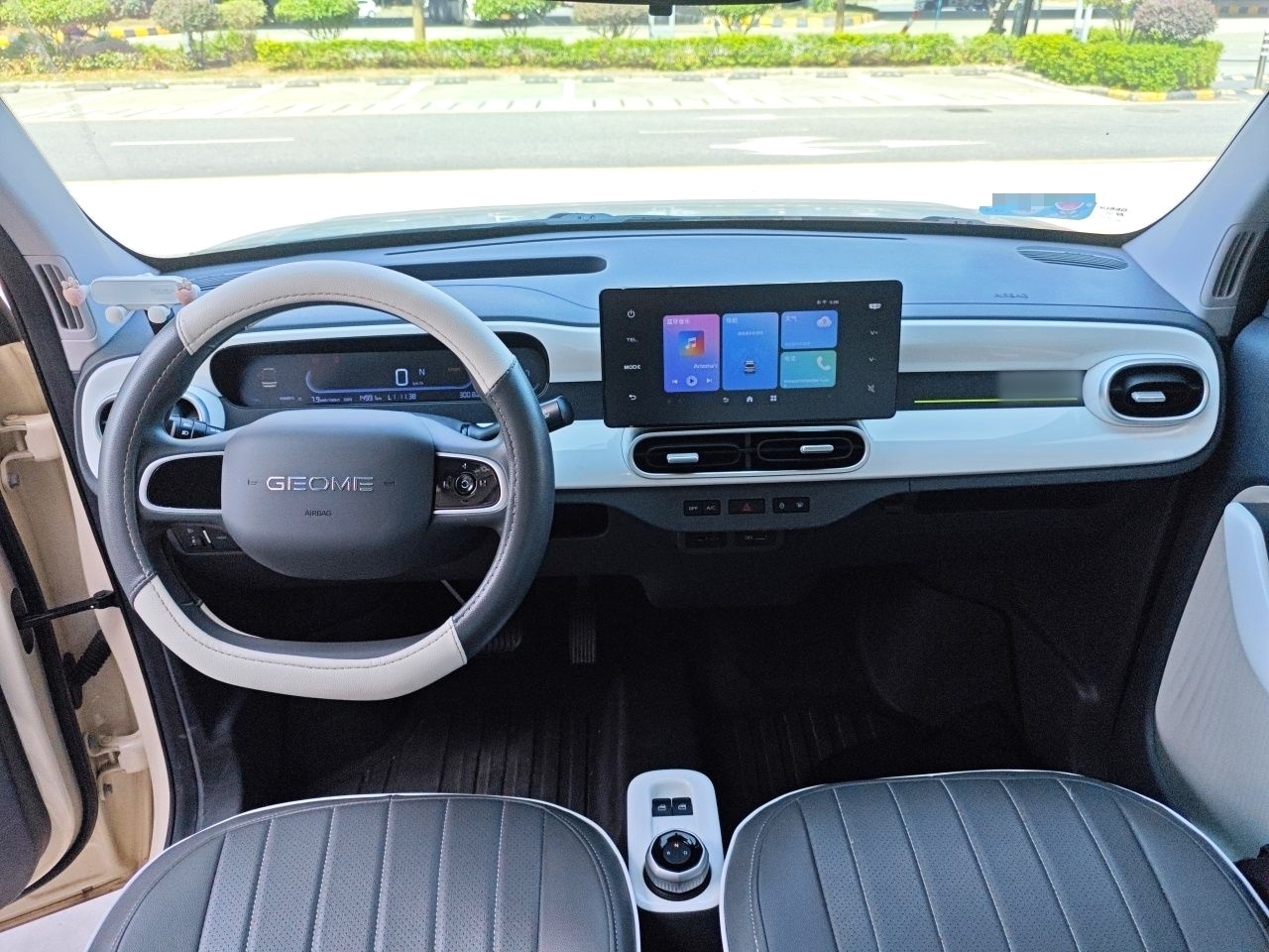 Geely Galaxy Panda 2025 210 km – Yuanqi Bear — снимка 9