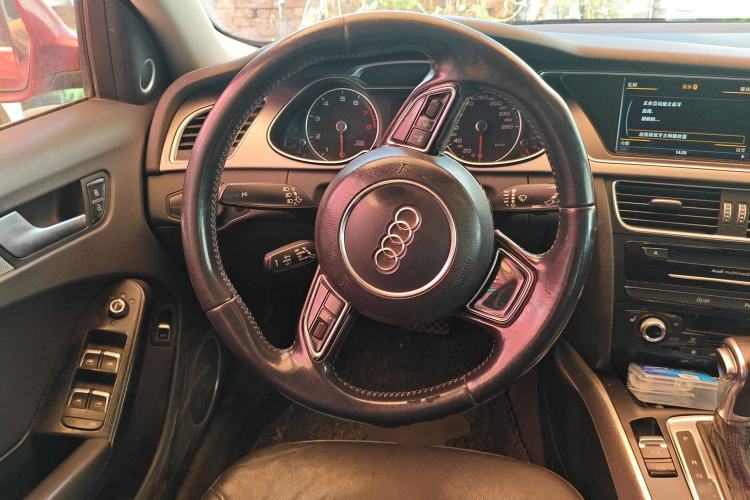 Used Audi A4 2014 40 TFSI allroad quattro
