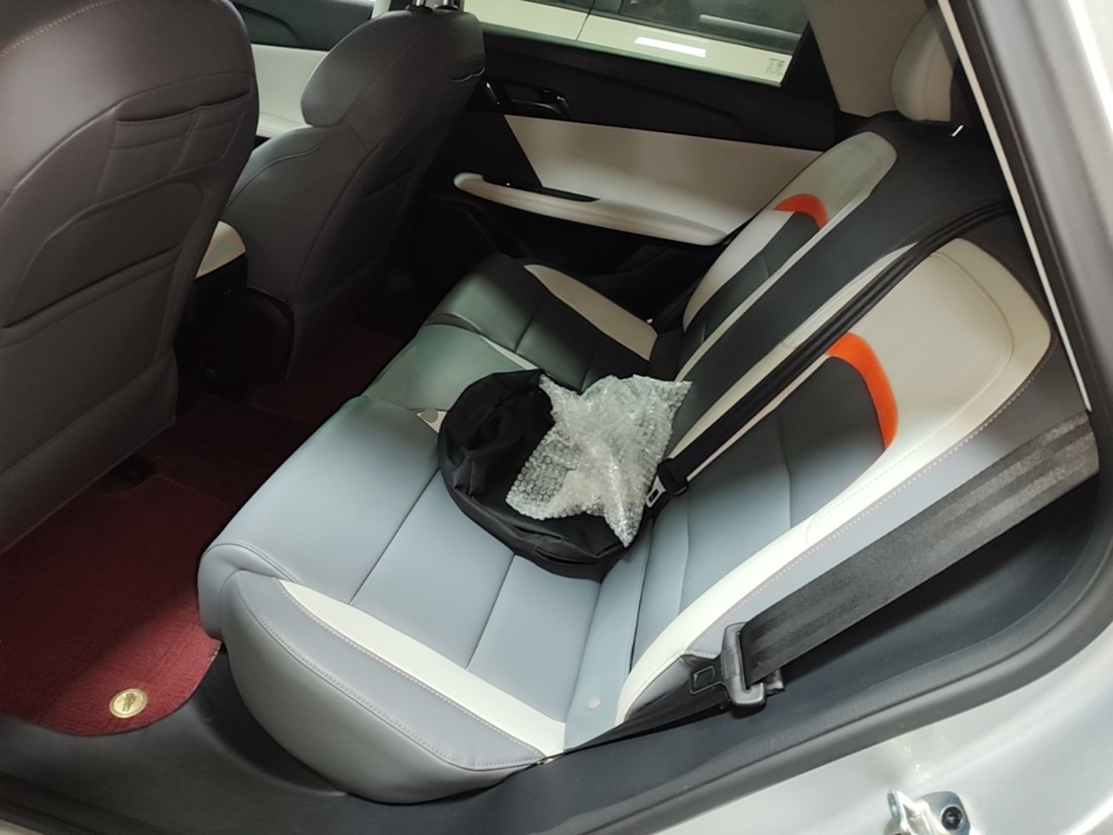 MG 4 EV 2023 415 km Range Sea-Faring Champion Edition — снимка 20