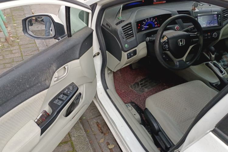 Used Honda Civic 2014 1.8L automatic comfort version Driver Seat
