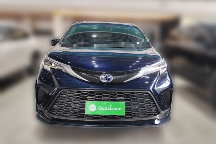 Used Toyota Granvia 2023 2.5L Hybrid Flagship VIP Edition