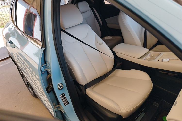 Used Baojun Yunhai 2024 600km Pure Electric Version
