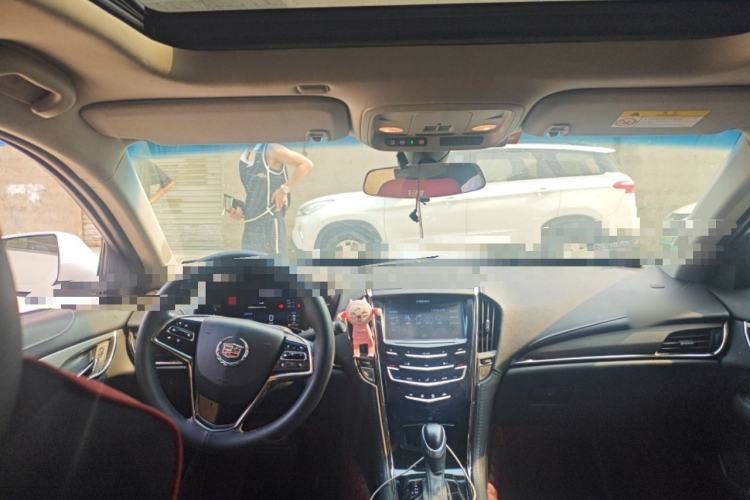 Used Cadillac ATS-L 2014 25T Comfort Model Center Console