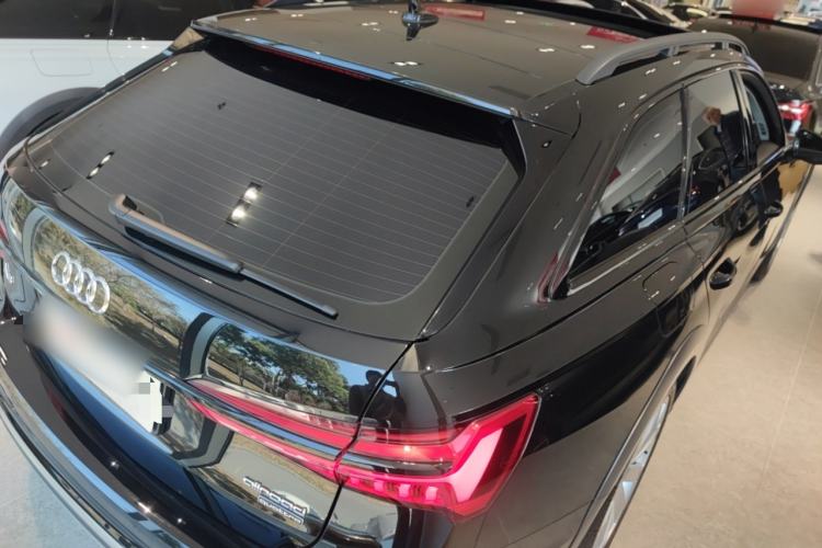 Used Audi A6 2022 allroad quattro Explorer 55 TFSI Prestige Off-Road Model