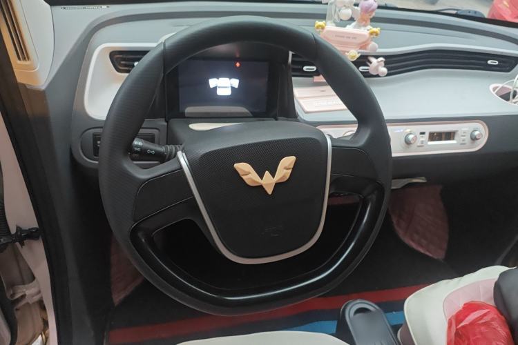 Used Wuling Hongguang MINIEV 2022 Macaron Premium Model – Lithium Iron Phosphate