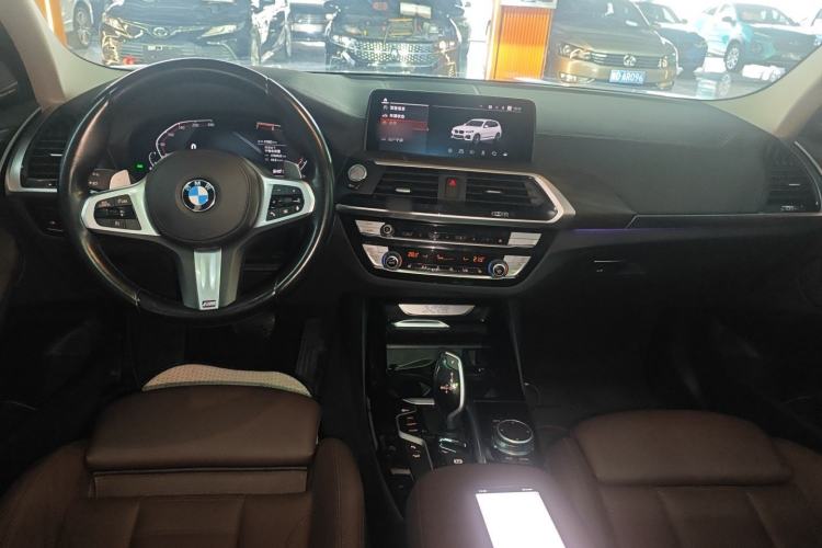 Used BMW X3 2021 Facelift xDrive28i M Sport Package Center Console