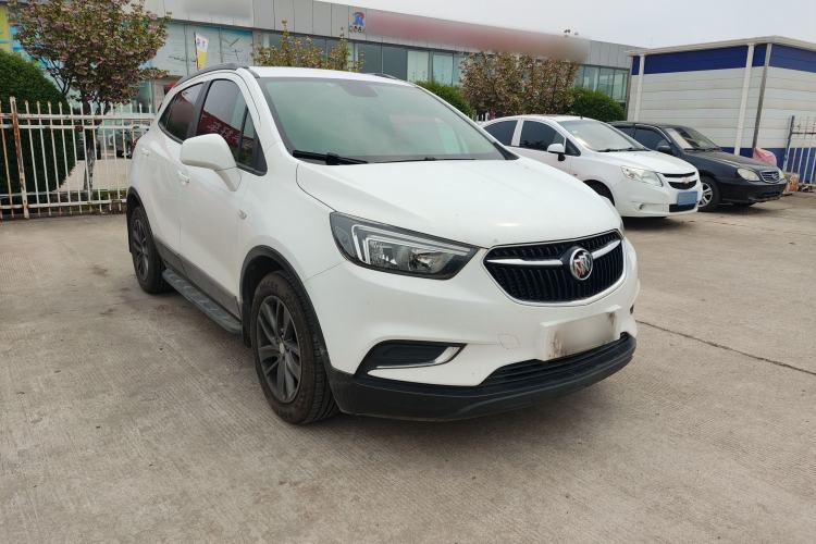 Used Buick Encore 2016 18T Automatic Two-Wheel Drive Urban Leading Edition Front Right 45 Deg