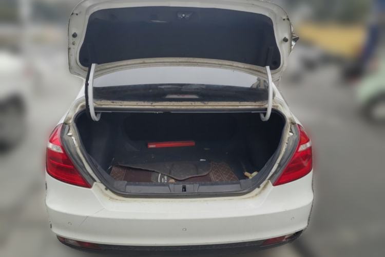 Used Geely Auto Emgrand 2017 Sedan Million Edition 1.5L Manual - Upward Version