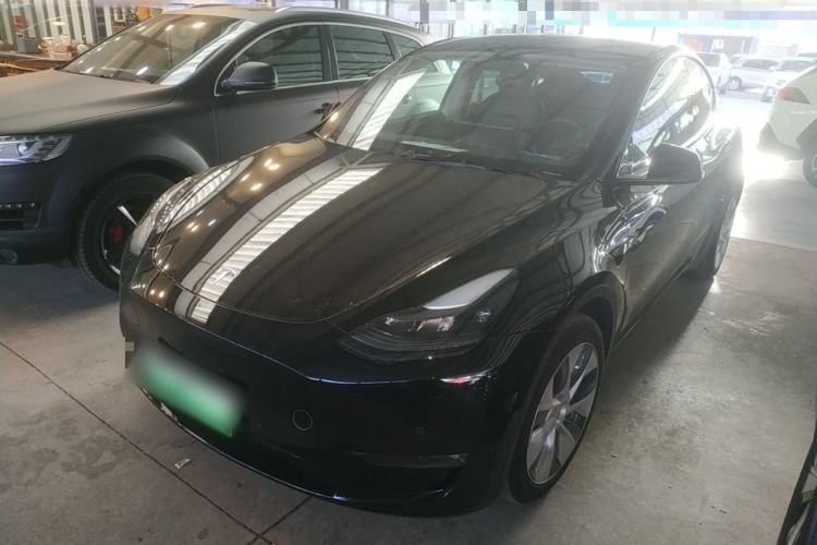 Used Tesla Model Y 2022 Long-Range All-Wheel-Drive Version