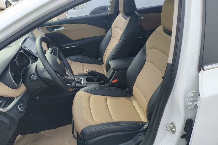 Used Chevrolet Monza 2022 320 Automatic Enjoyment Sunroof Version Left Front Seat