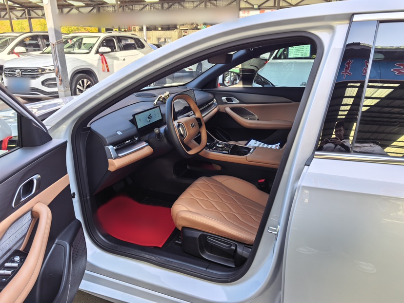 Geely Galaxy A7 2025 Model EM-i 150km Prestige Edition — снимка 19