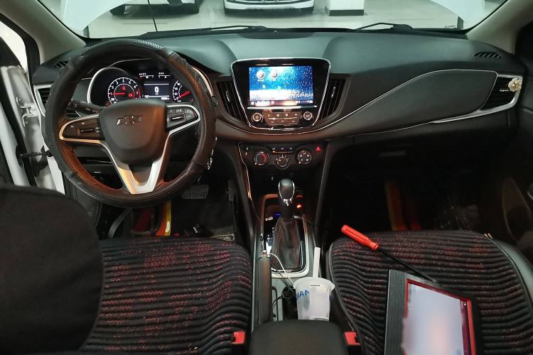 Used Chevrolet Monza 2020 Light Hybrid Redline 320T Dual-Clutch Joyful Edition