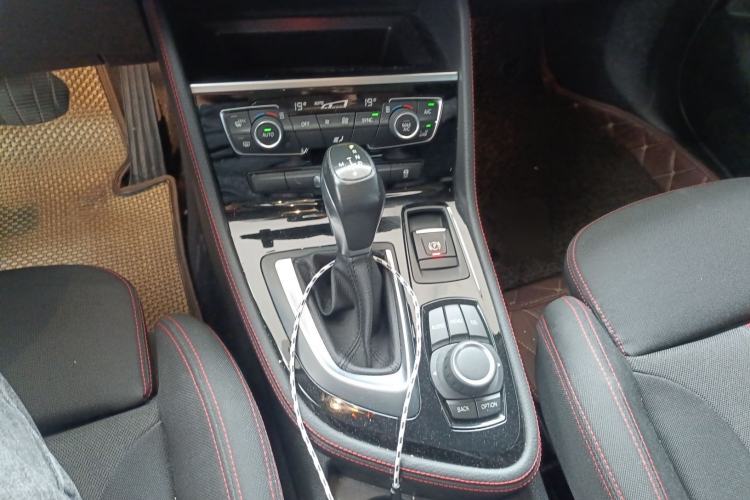 Used BMW 2 Series Gran Tourer 2015 218i Sports Design Package Gear Lever