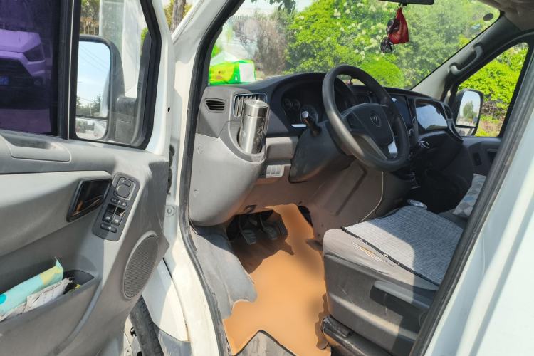 Used Foton Toano 2019 2.5T E Long Wheelbase 7-Seater 4J25TC3