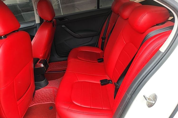 Used Volkswagen Santana 2015 1.4L Manual Fashion Edition Left Rear Seat