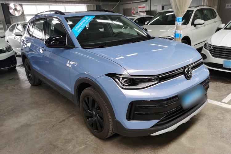 Used Volkswagen Tharu 2025 NewRui 300TSI Prestige Edition Front Right 45 Deg