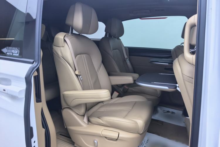 Used Buick GL8 2021 ES Land Cruiser 653T Luxury Edition