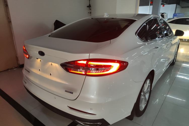 Used Ford Mondeo 2018 EcoBoost 180 Smart Control Fashion Model China VI Standard
