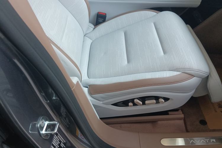 Used Avatr 07 2024 Ultra Range-Extended Four-Wheel Drive Right Front Seat