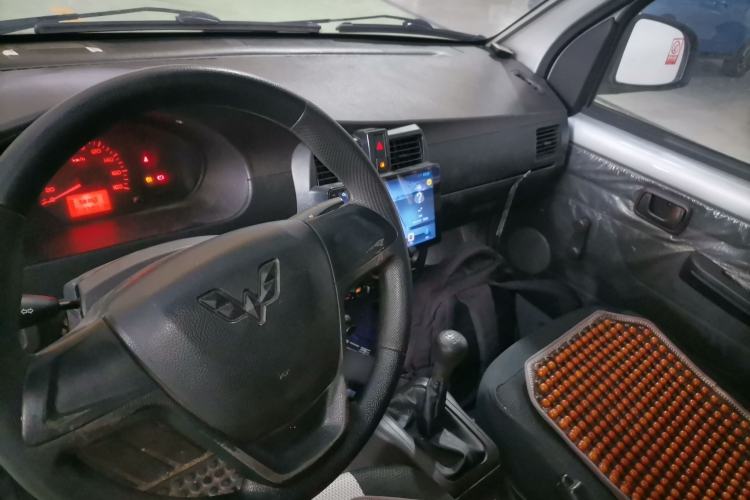 Used Wuling Rongguang 2021 1.5L Extended Basic Enclosed-Window Vehicle 2 Seats L3C
