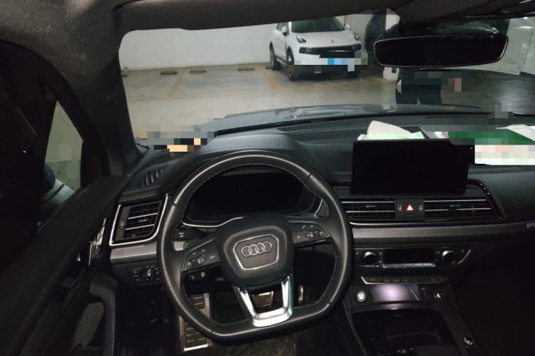 Used Audi Q5L 2025 45 TFSI Luxury Dynamic Edition Steering Wheel