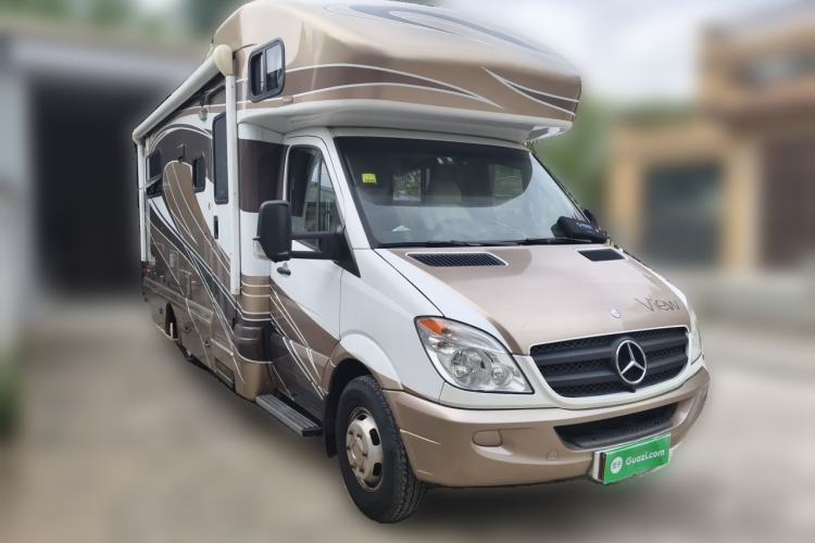 Used Mercedes-Benz Sprinter  Front Right 45 Deg