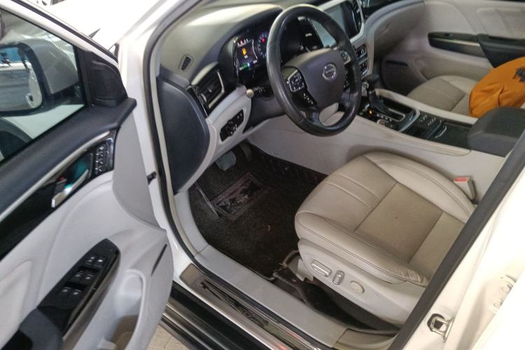 Used GAC Trumpchi GS7 2017 320T Two-Wheel-Drive Luxury Smart Connectivity Model
