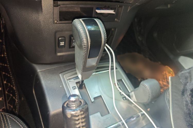 Used Mitsubishi Pajero 2016 3.0L Automatic Prestige Version China V Standard