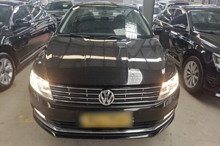 Used Volkswagen Lavida 2017 1.6L Automatic Comfort Edition
