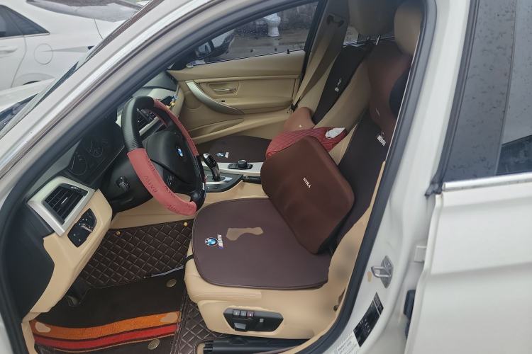 Used BMW 3 Series 2014 320Li Fashion Model
