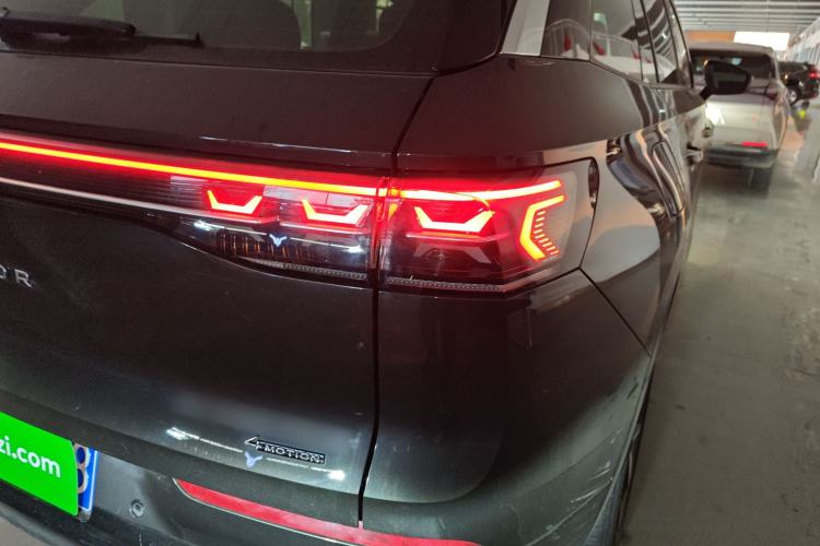 Used Volkswagen Tavendor 2023 380TSI All-Wheel Drive R-Line Journey Edition