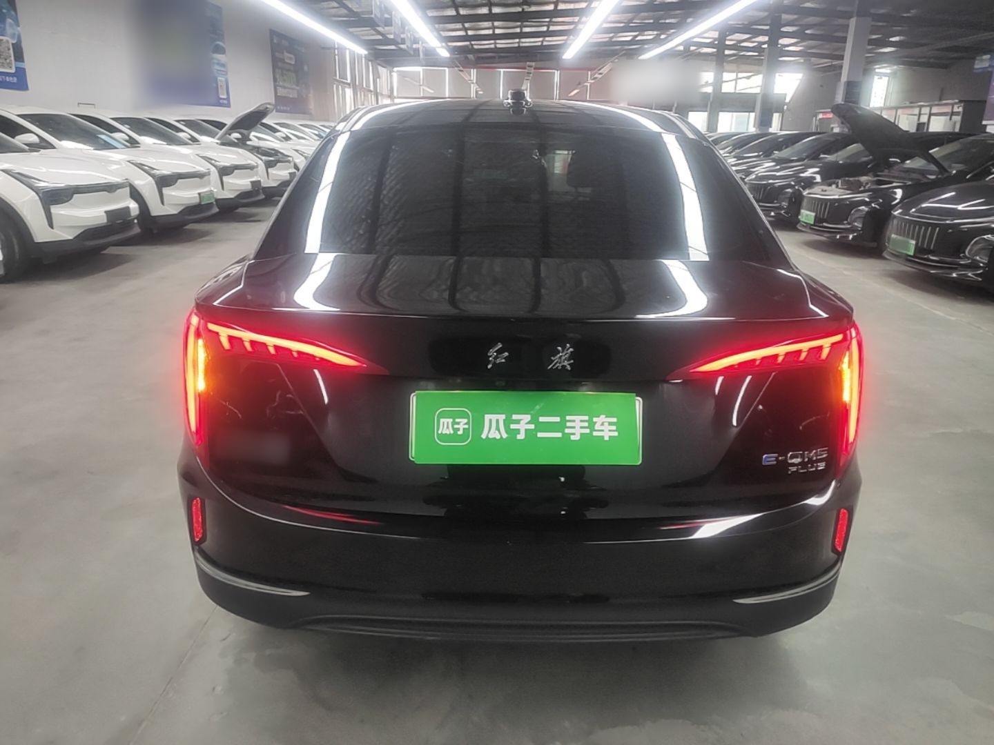 Hongqi E-QM5 2023 620km PLUS — снимка 5