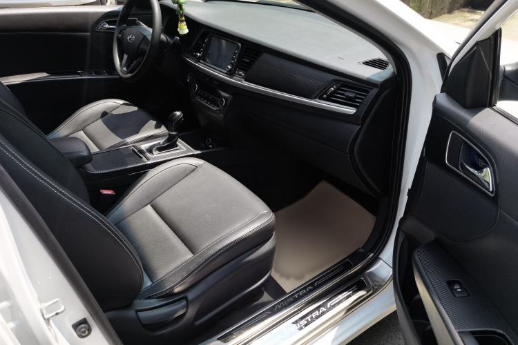 Used Hyundai Mistra 2017 1.6T Automatic Smart GLS China V Standard Interior 15