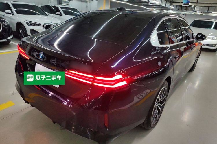 Used BMW i5 2025 eDrive 40L M Sport Package
