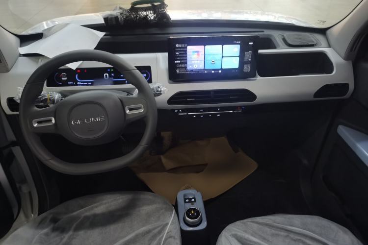 Used Geely Galaxy Panda 2024 Panda Mini 200km Endurance Bear