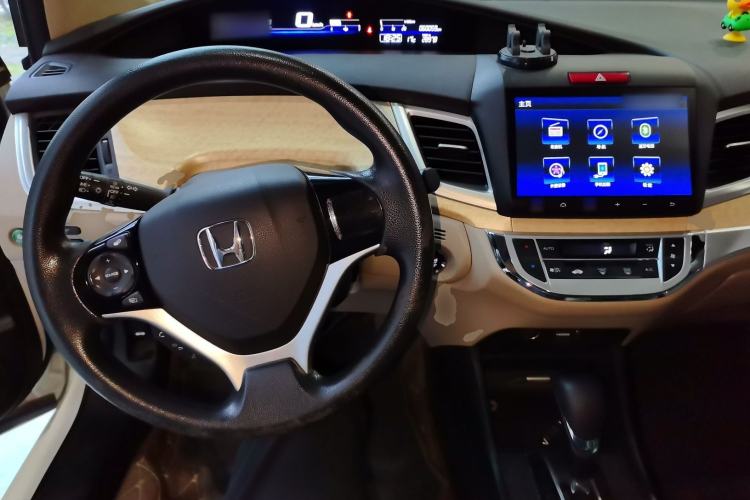 Used Honda Jade 2016 1.8L Automatic Comfort Elite Version 5 Seats
